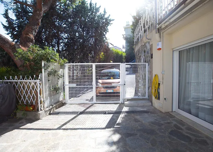 La Casetta - Gaslini E Mare - Private Parking & Garden Genua